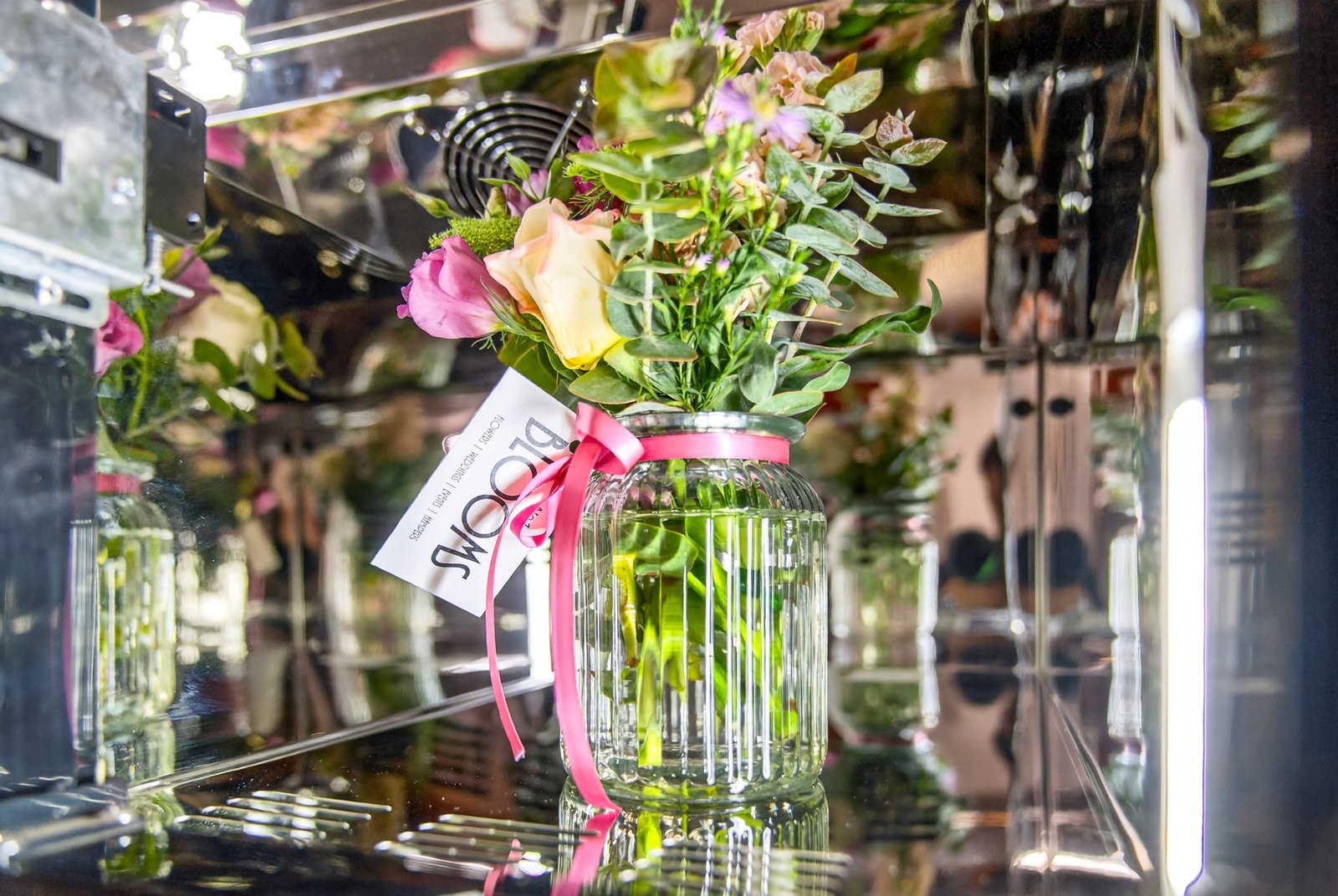 Blooms247 machine photo
